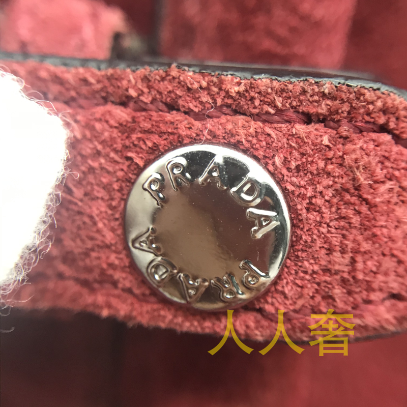 普拉达包包鉴定